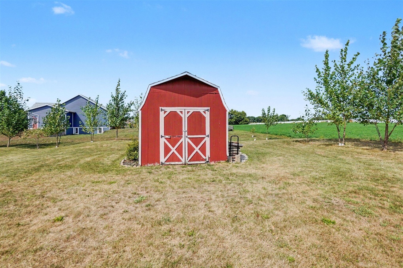 main property photo 42