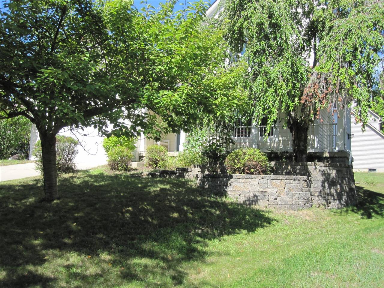 main property photo 23