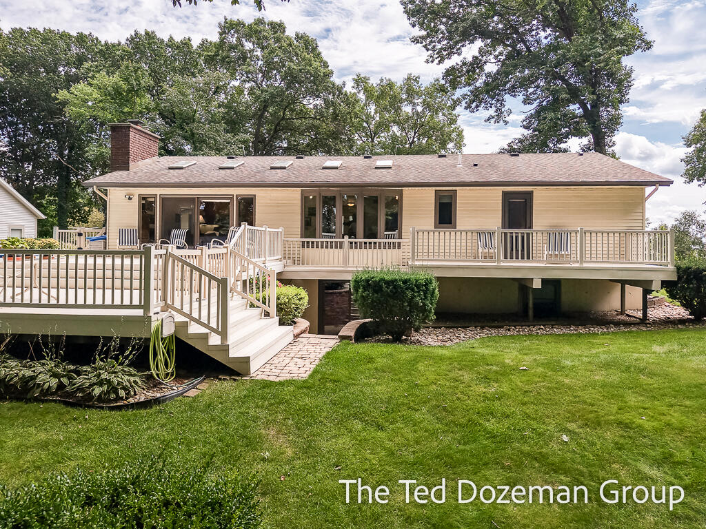main property photo 50