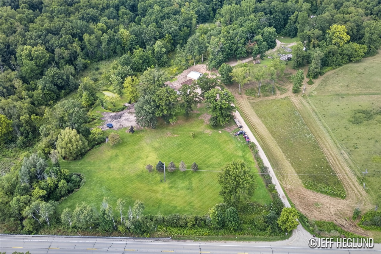 main property photo 51