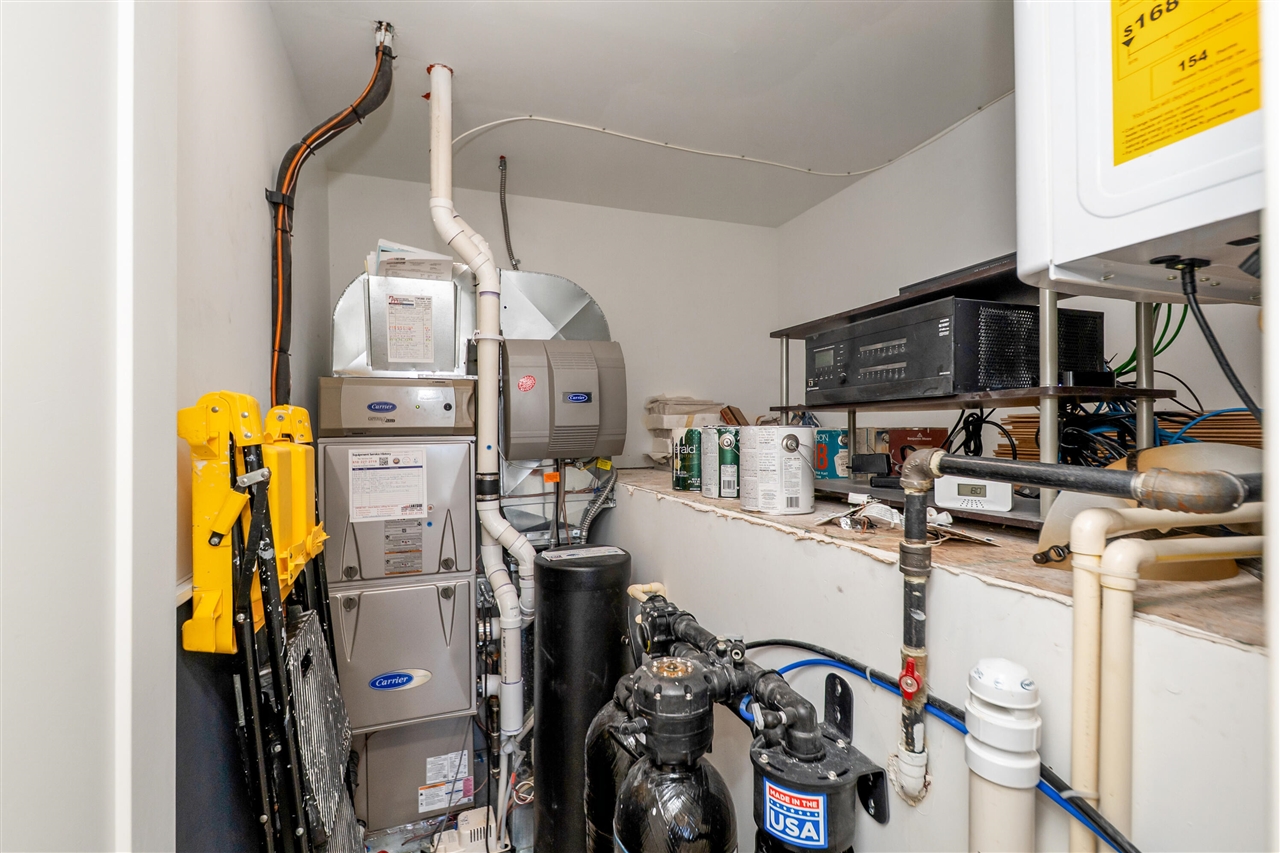 main property photo 71