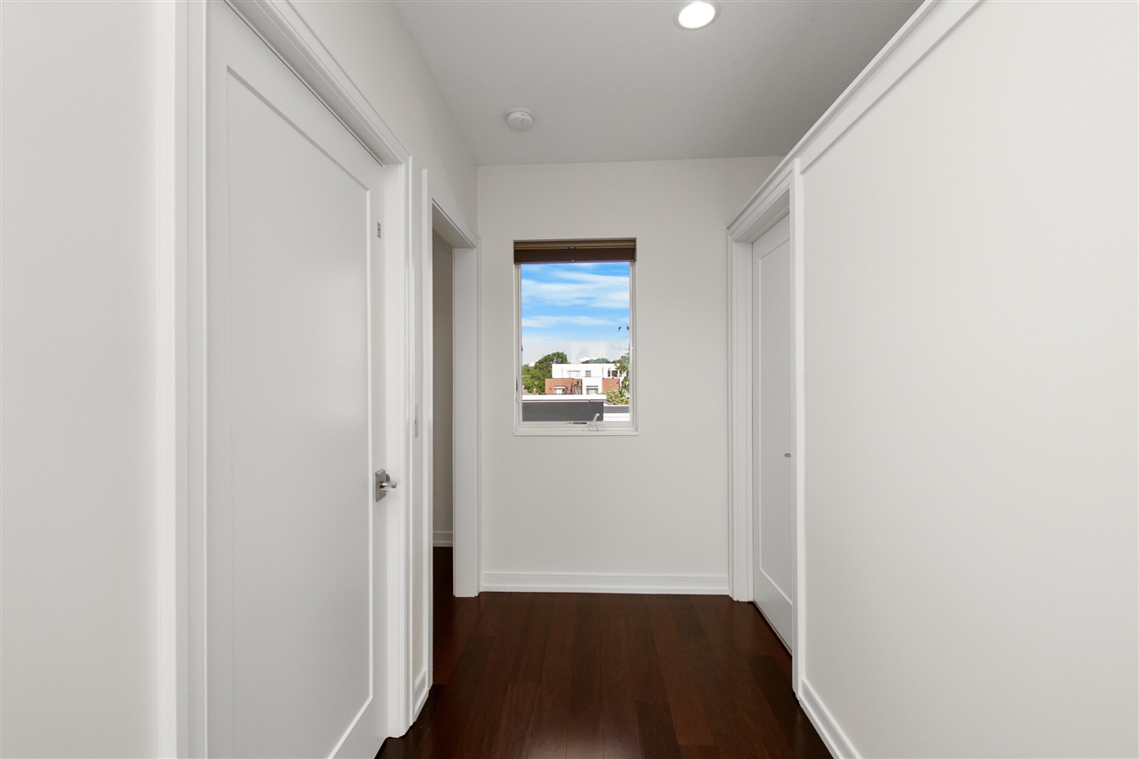 main property photo 73