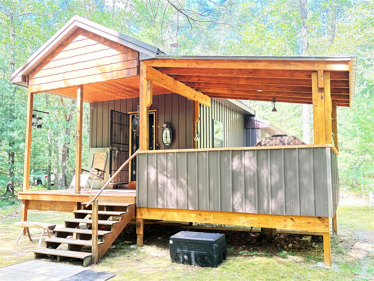 main property photo 7