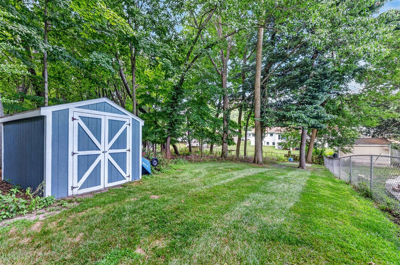 main property photo 53