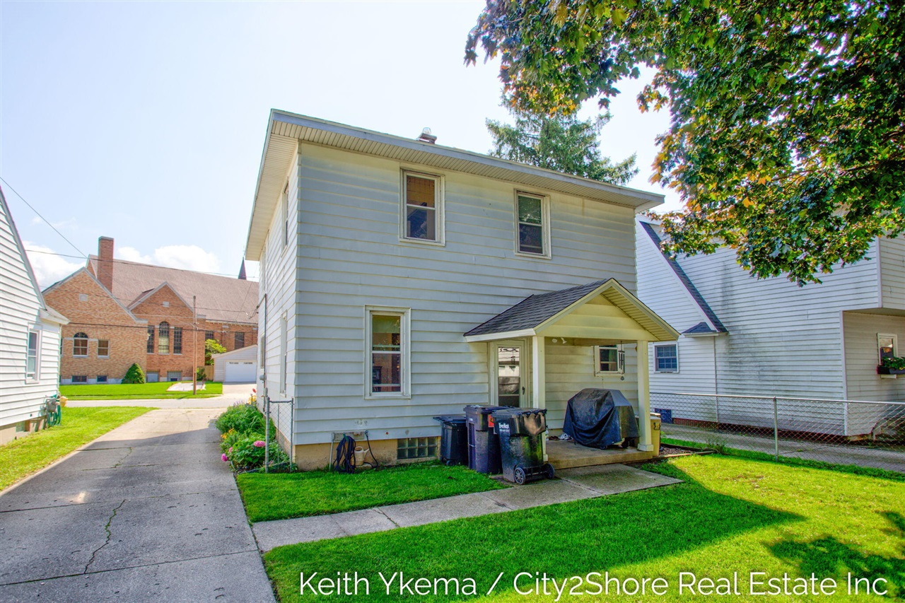 main property photo 43
