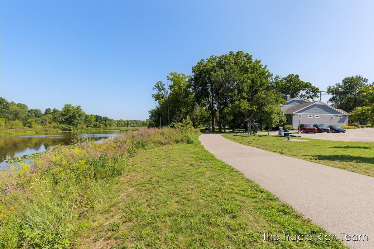 main property photo 65