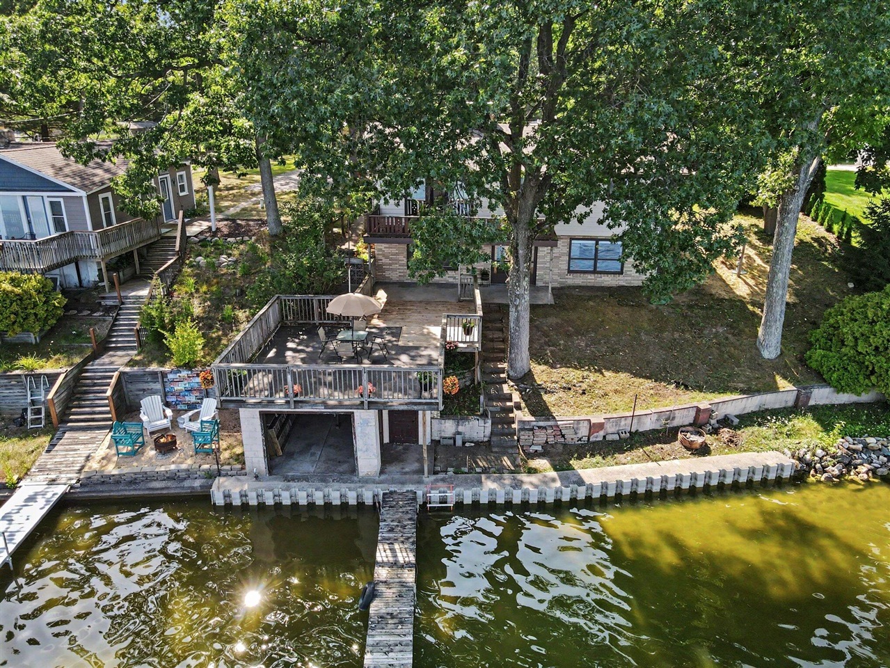 main property photo 28