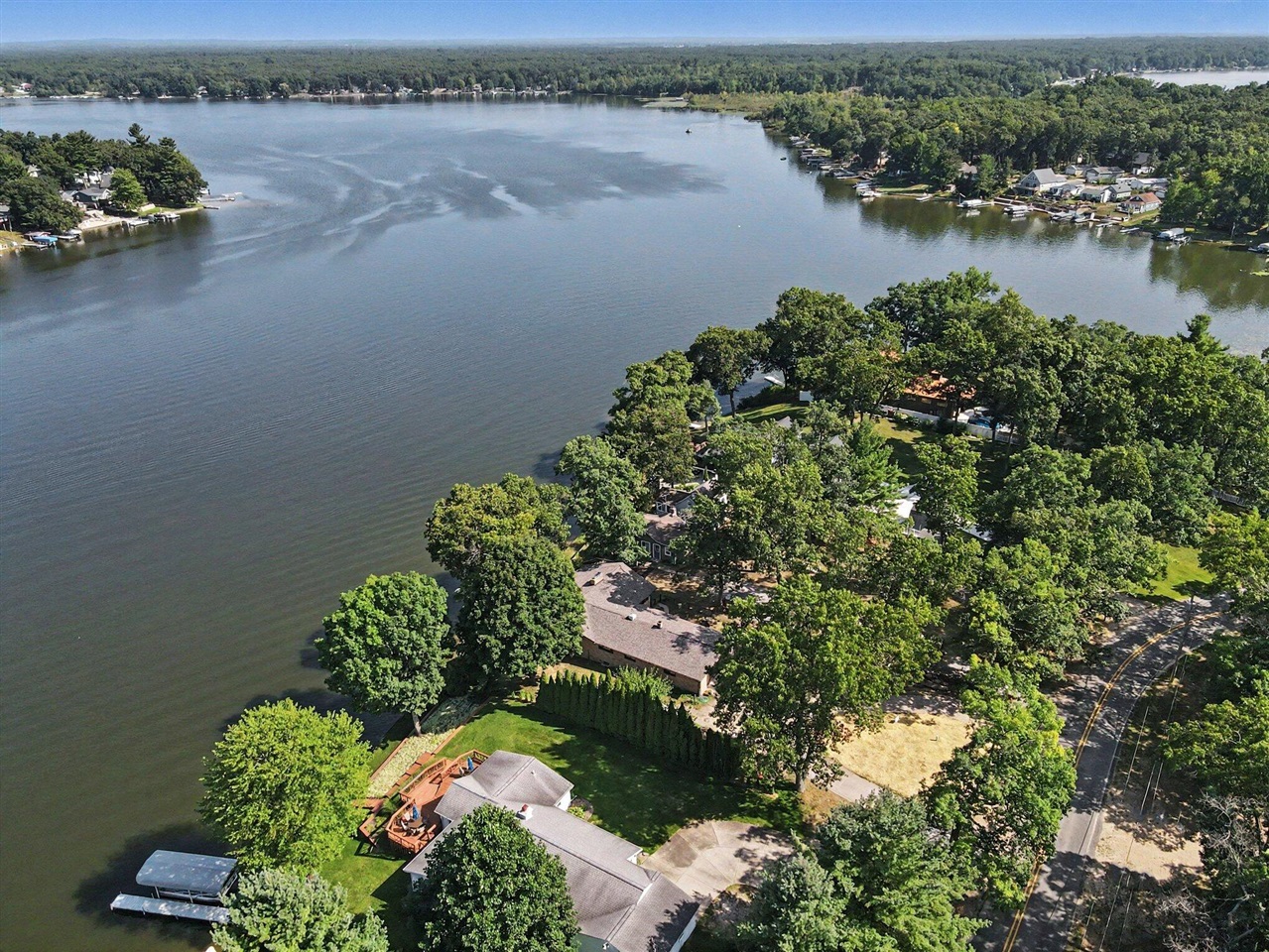 main property photo 34