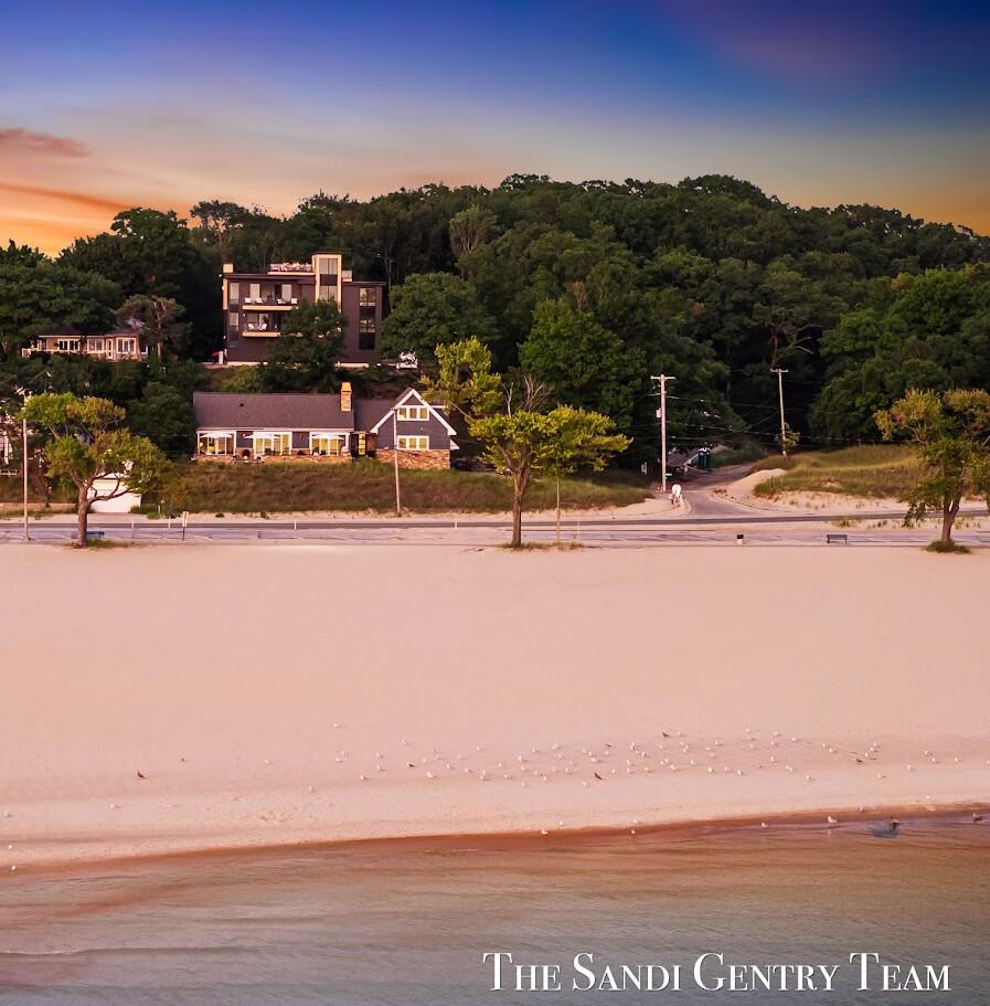 main property photo 68