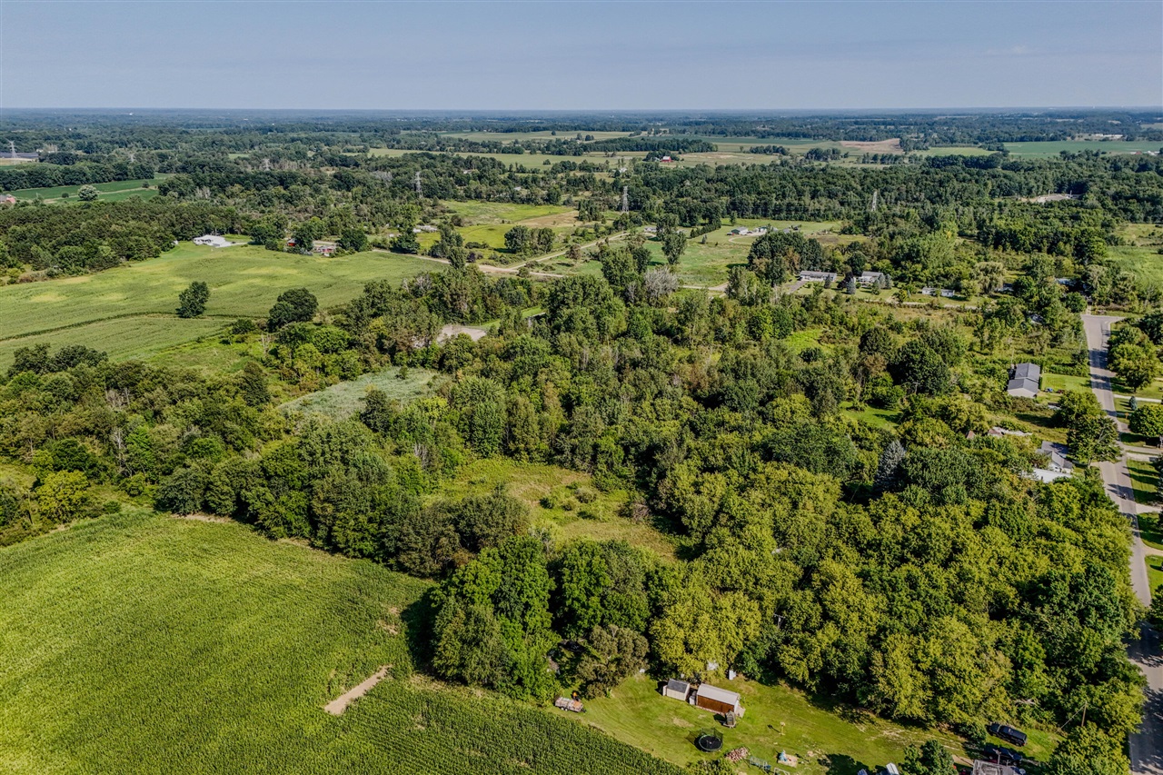 main property photo 27
