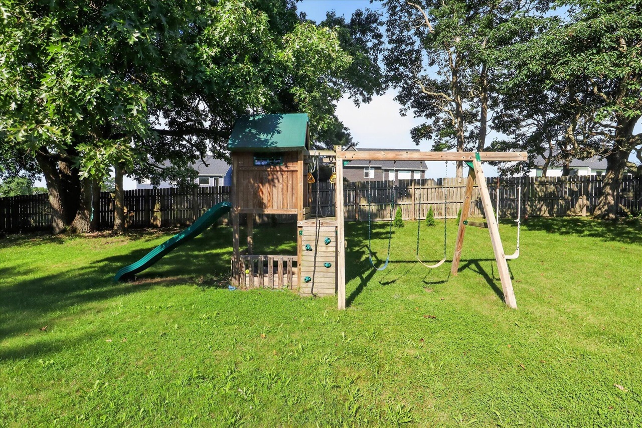 main property photo 58