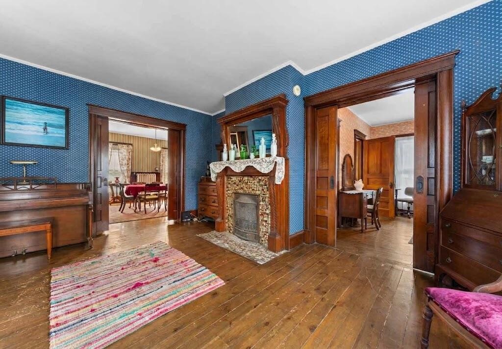 main property photo 19