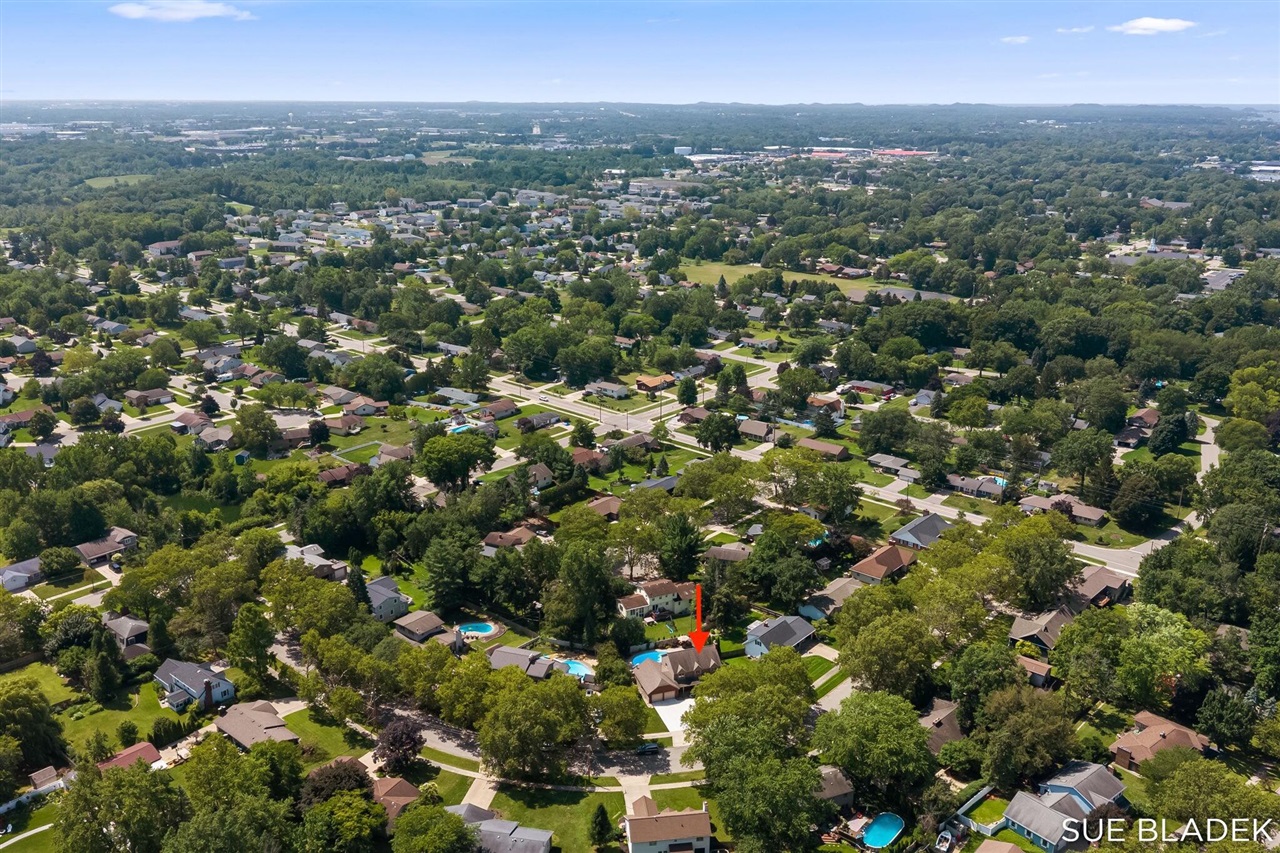 main property photo 67