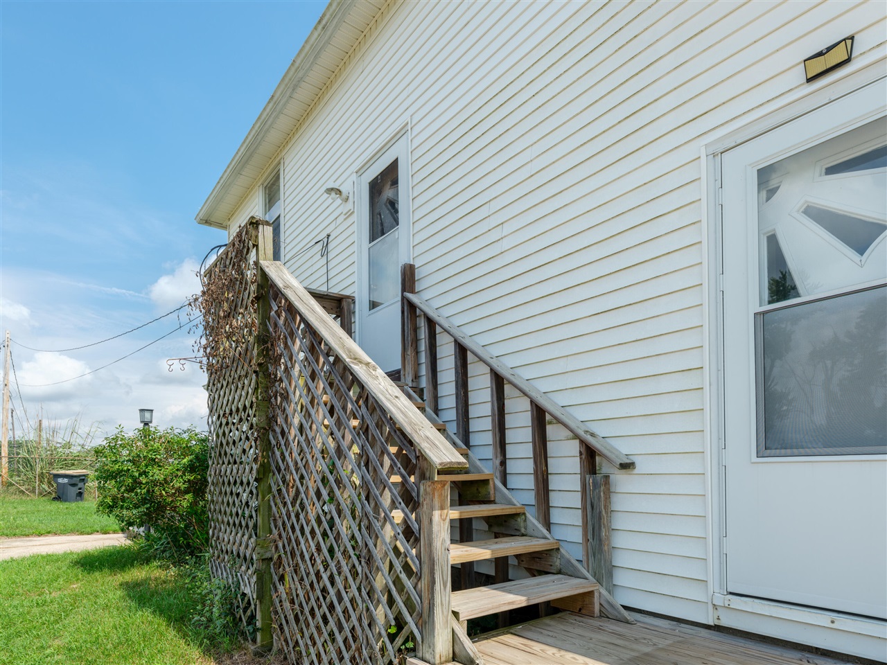 main property photo 22