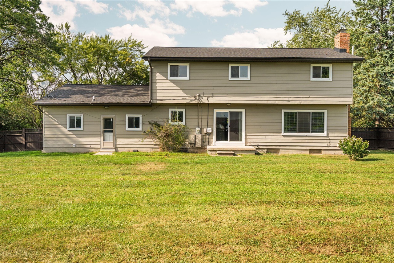 main property photo 46
