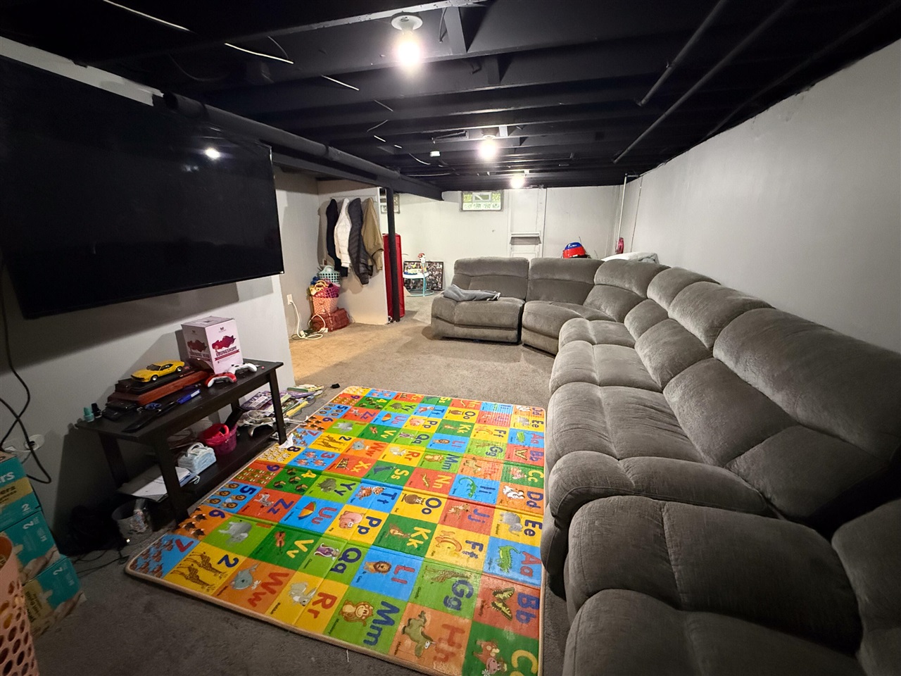 main property photo 12
