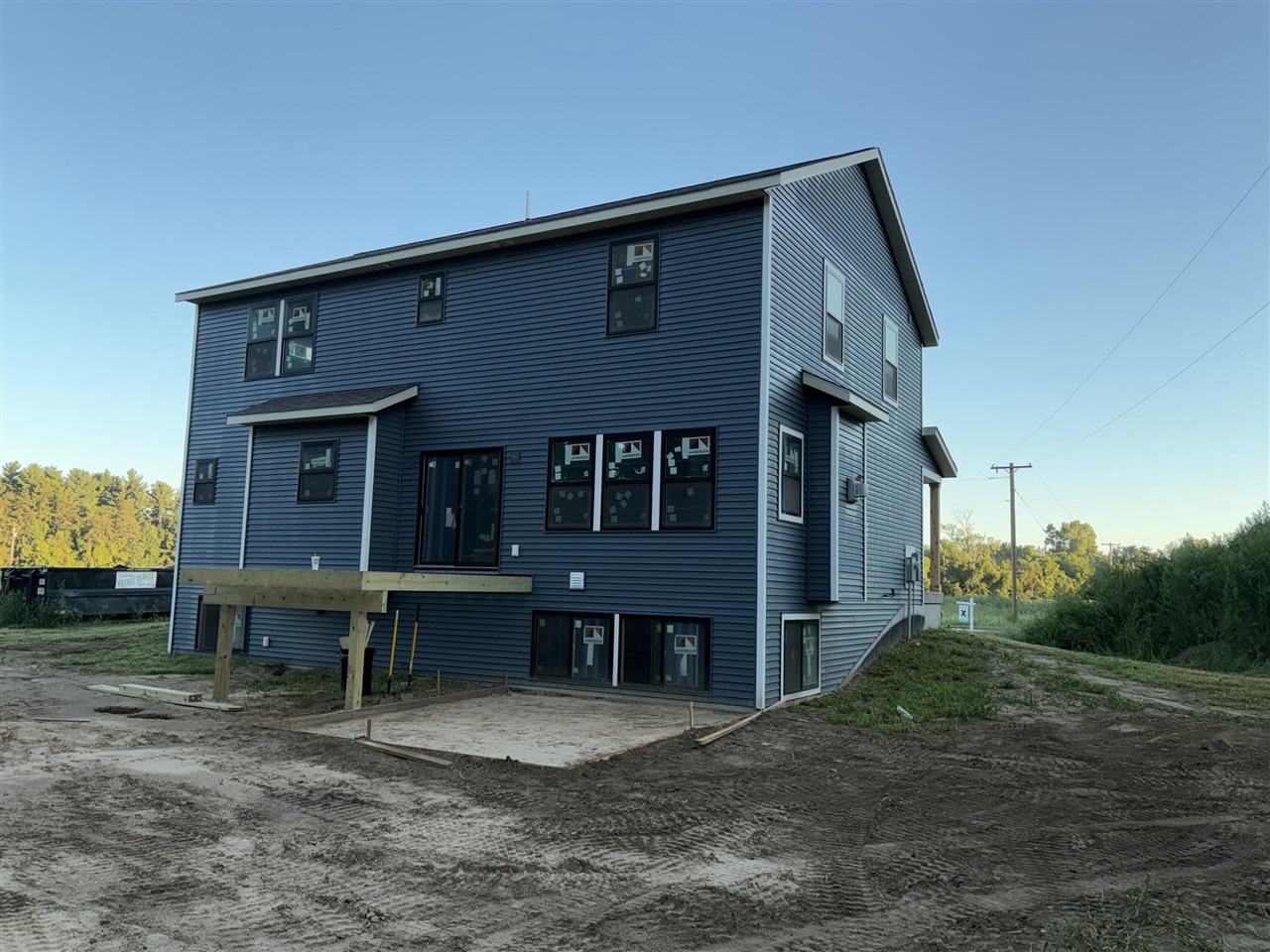 main property photo 14