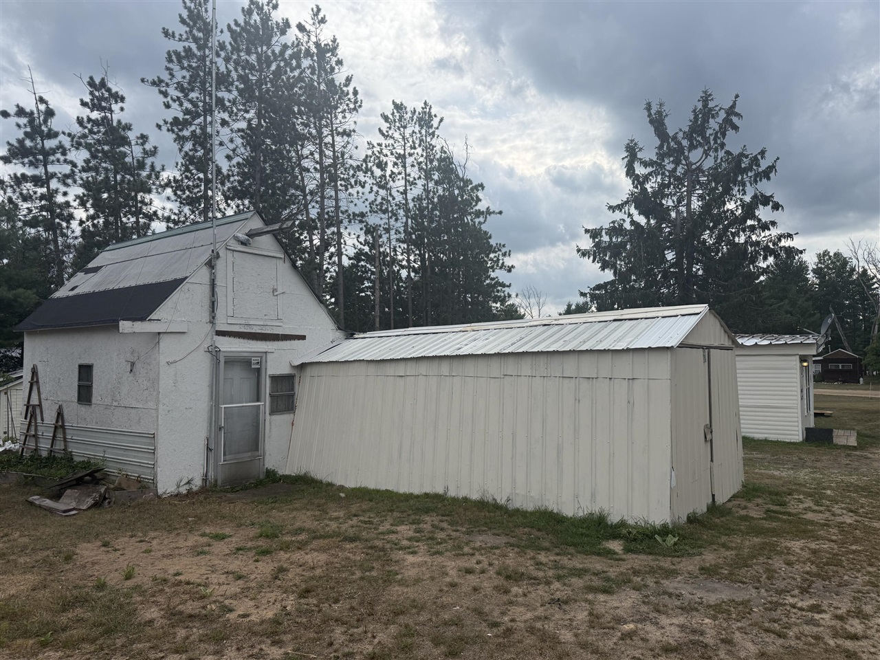 main property photo 10