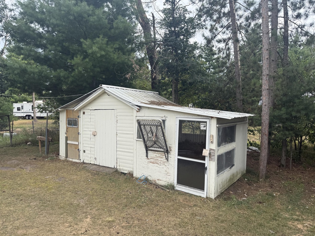 main property photo 9