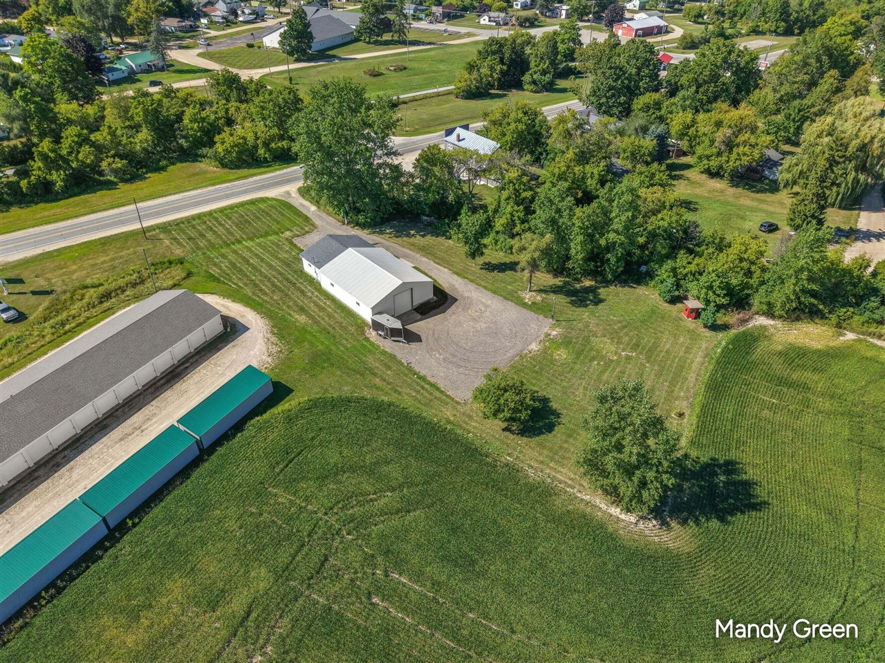 main property photo 23