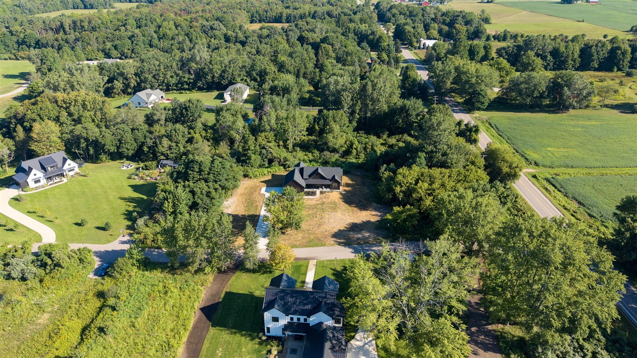 main property photo 53