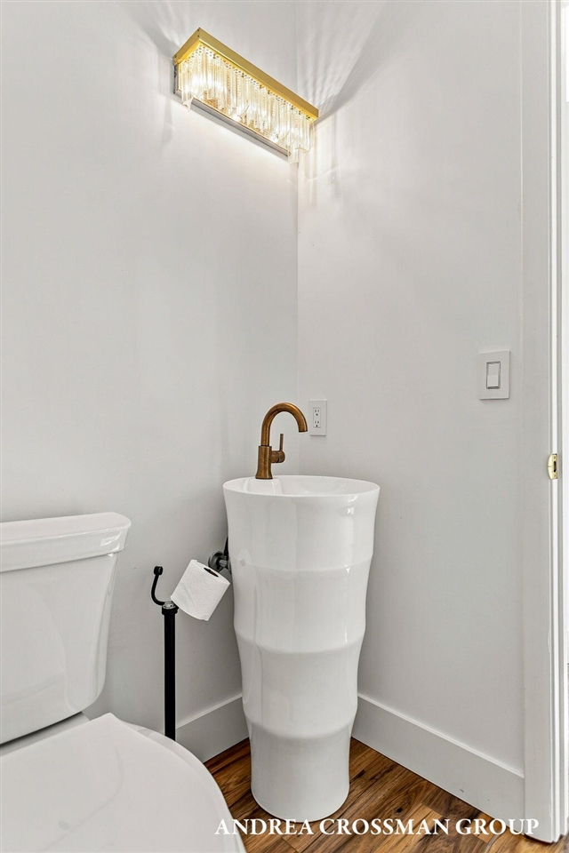 main property photo 60