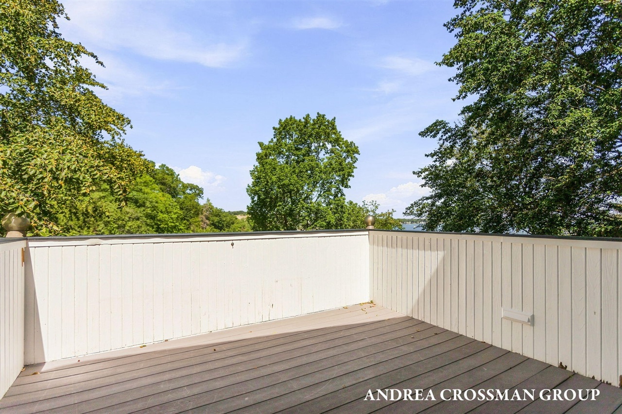 main property photo 68
