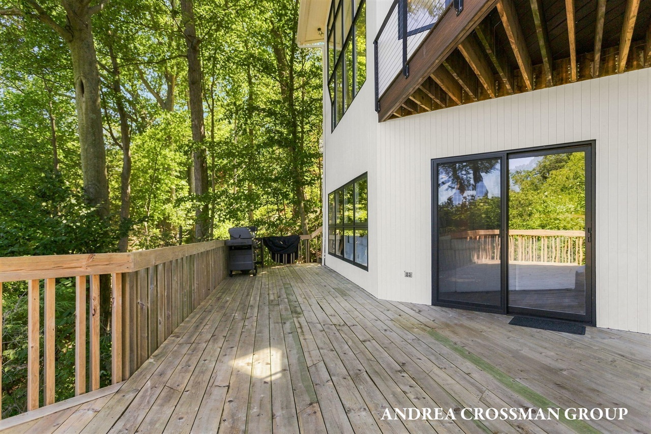 main property photo 80