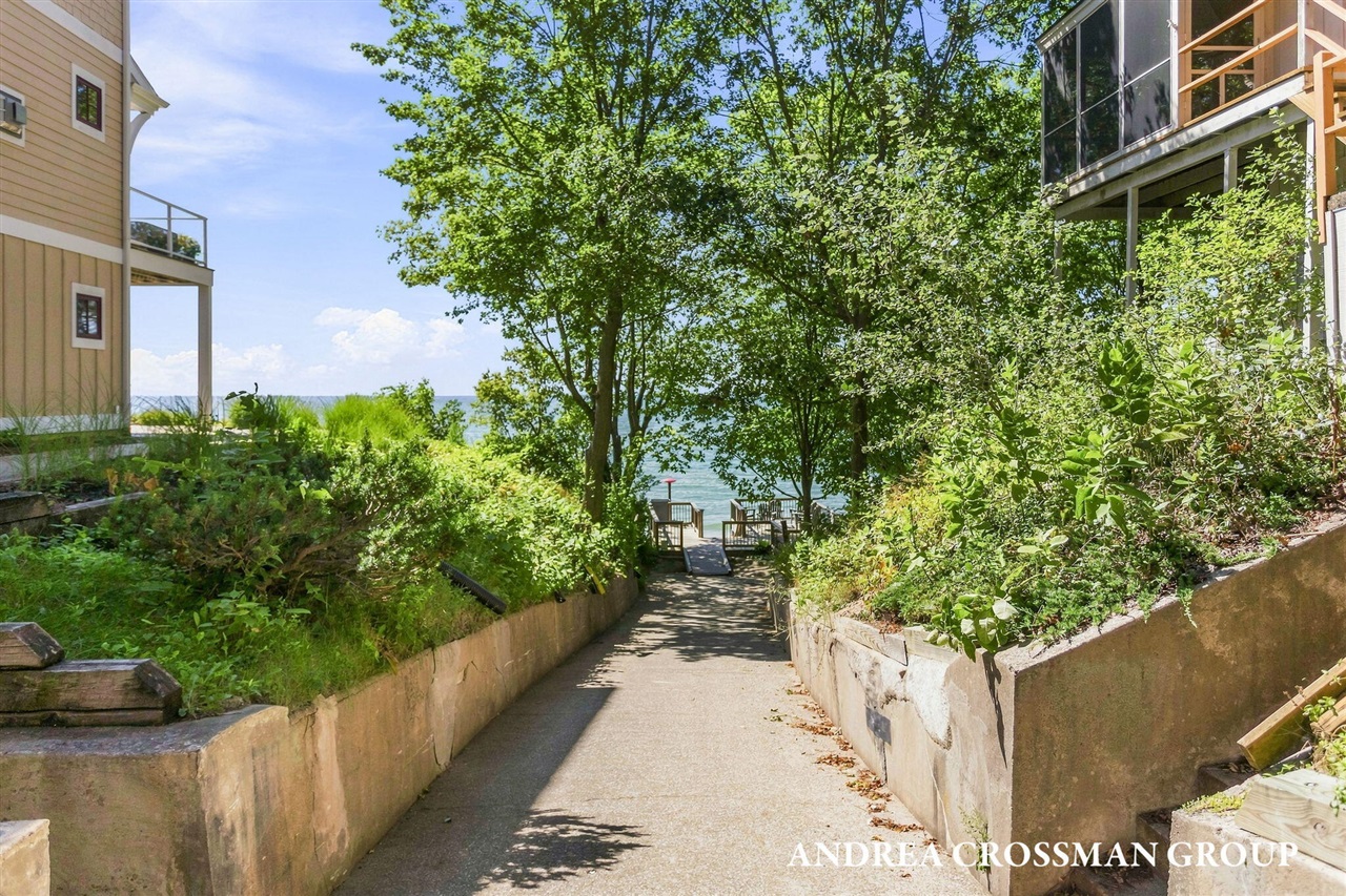 main property photo 84
