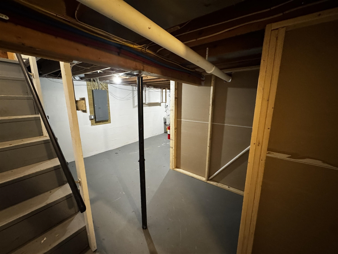 main property photo 21