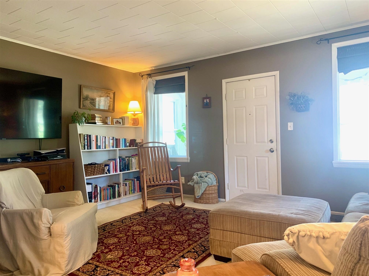 main property photo 6