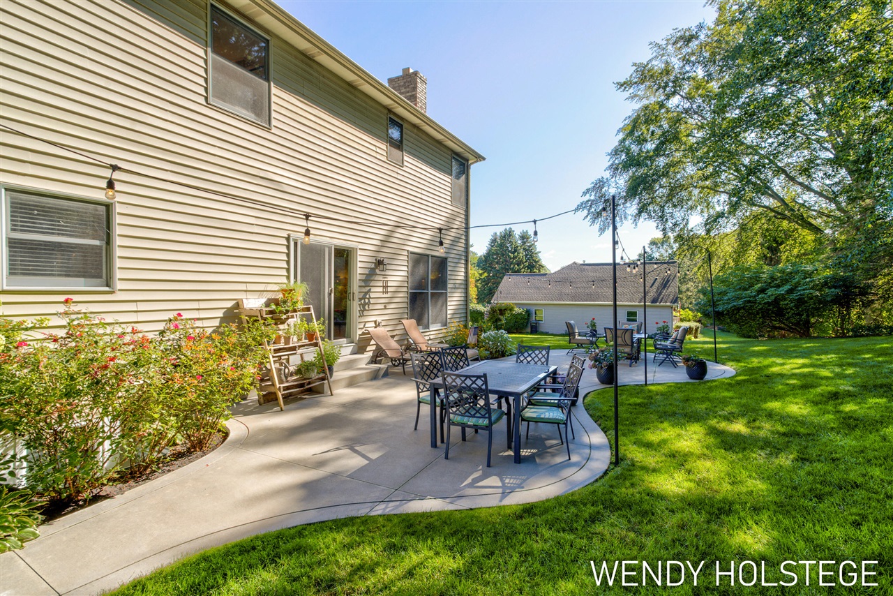 main property photo 66