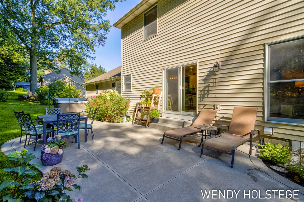 main property photo 69