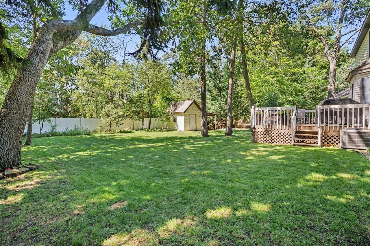 main property photo 25
