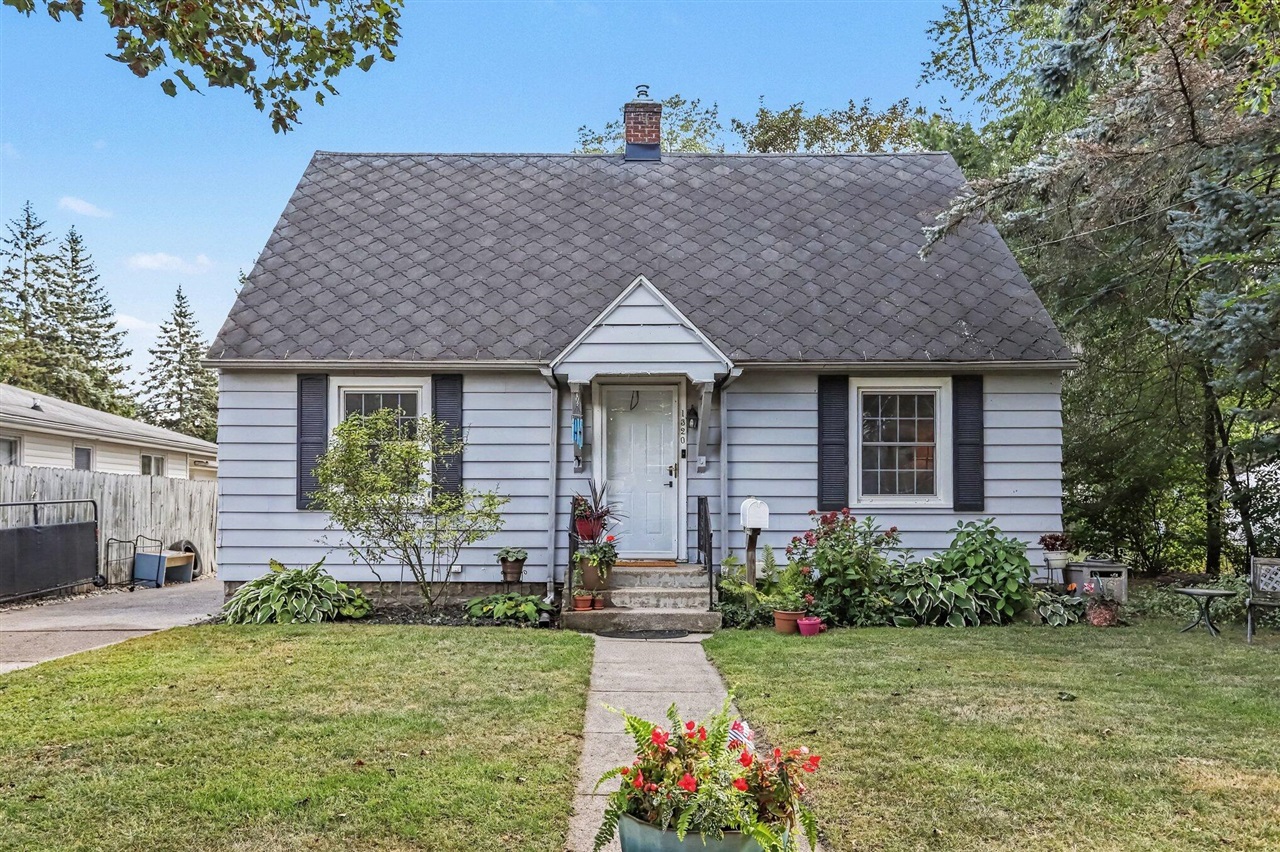 main property photo 1