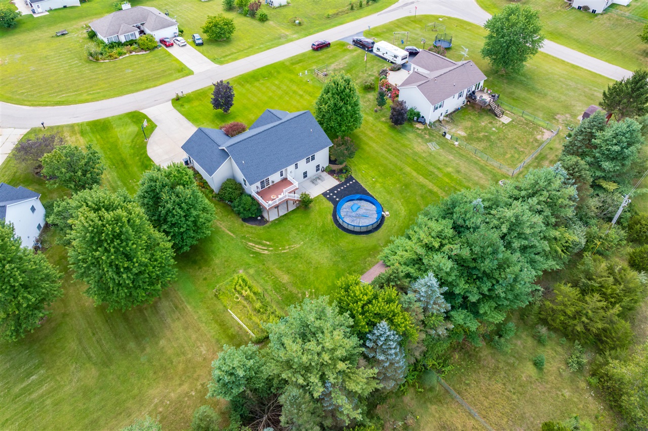 main property photo 42