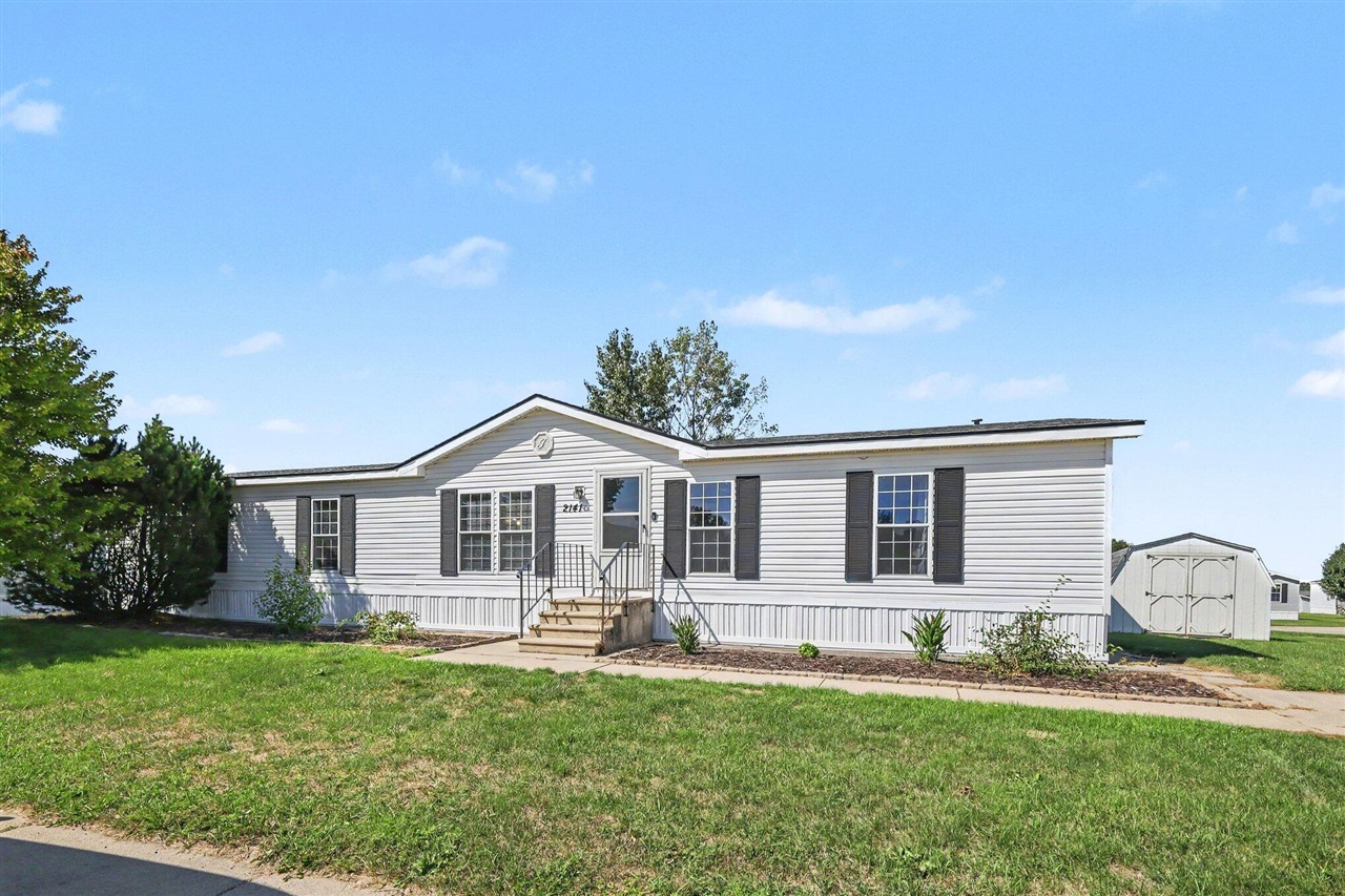 main property photo 0