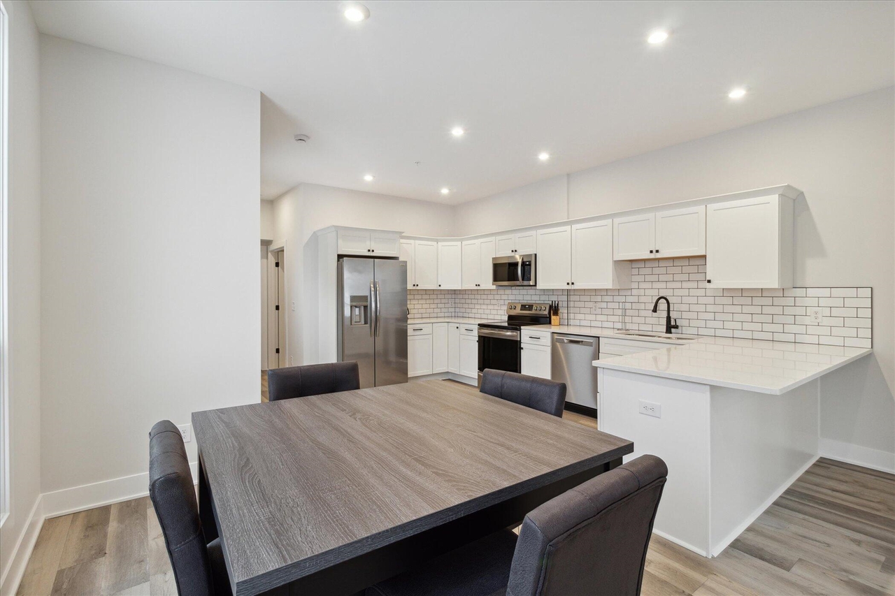 main property photo 73