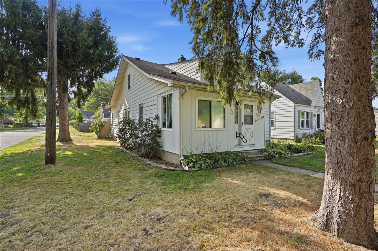 main property photo 1