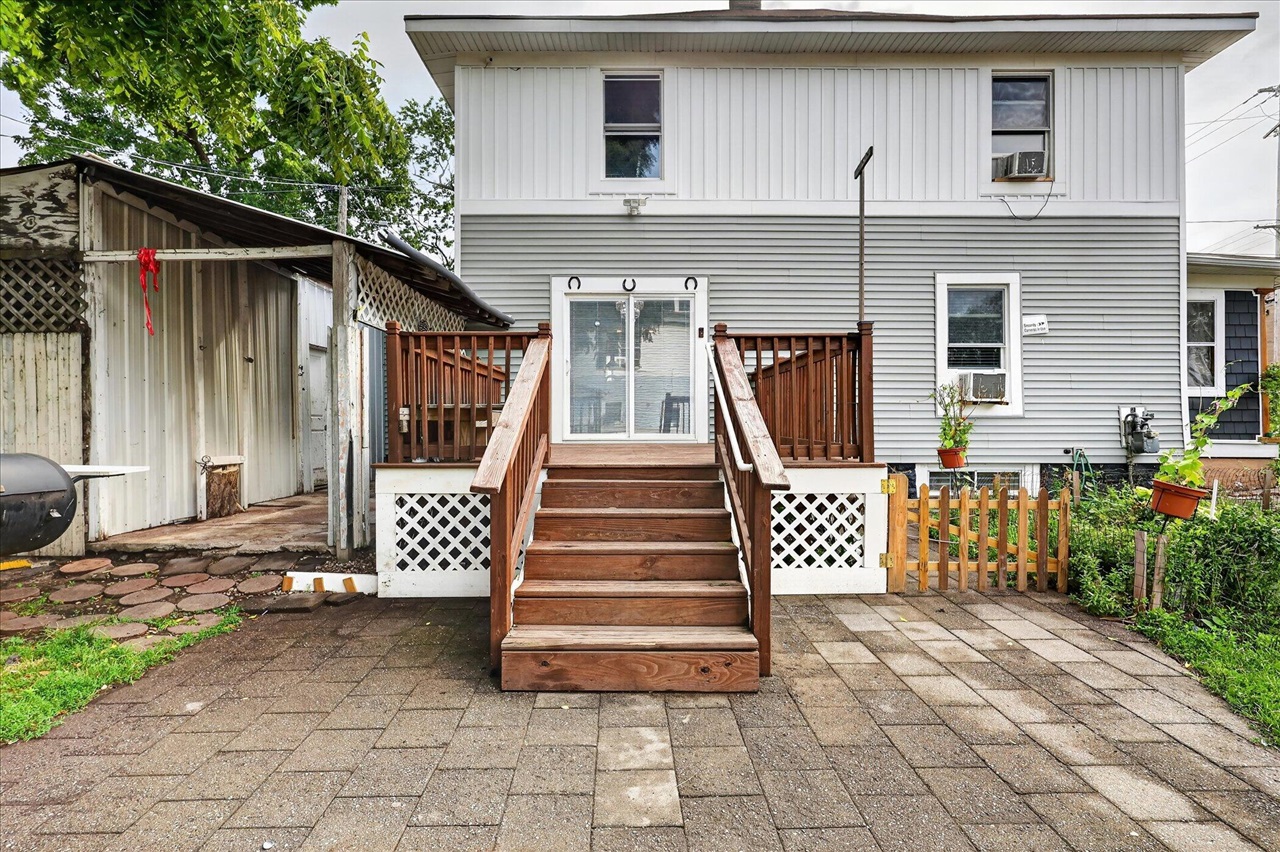 main property photo 39