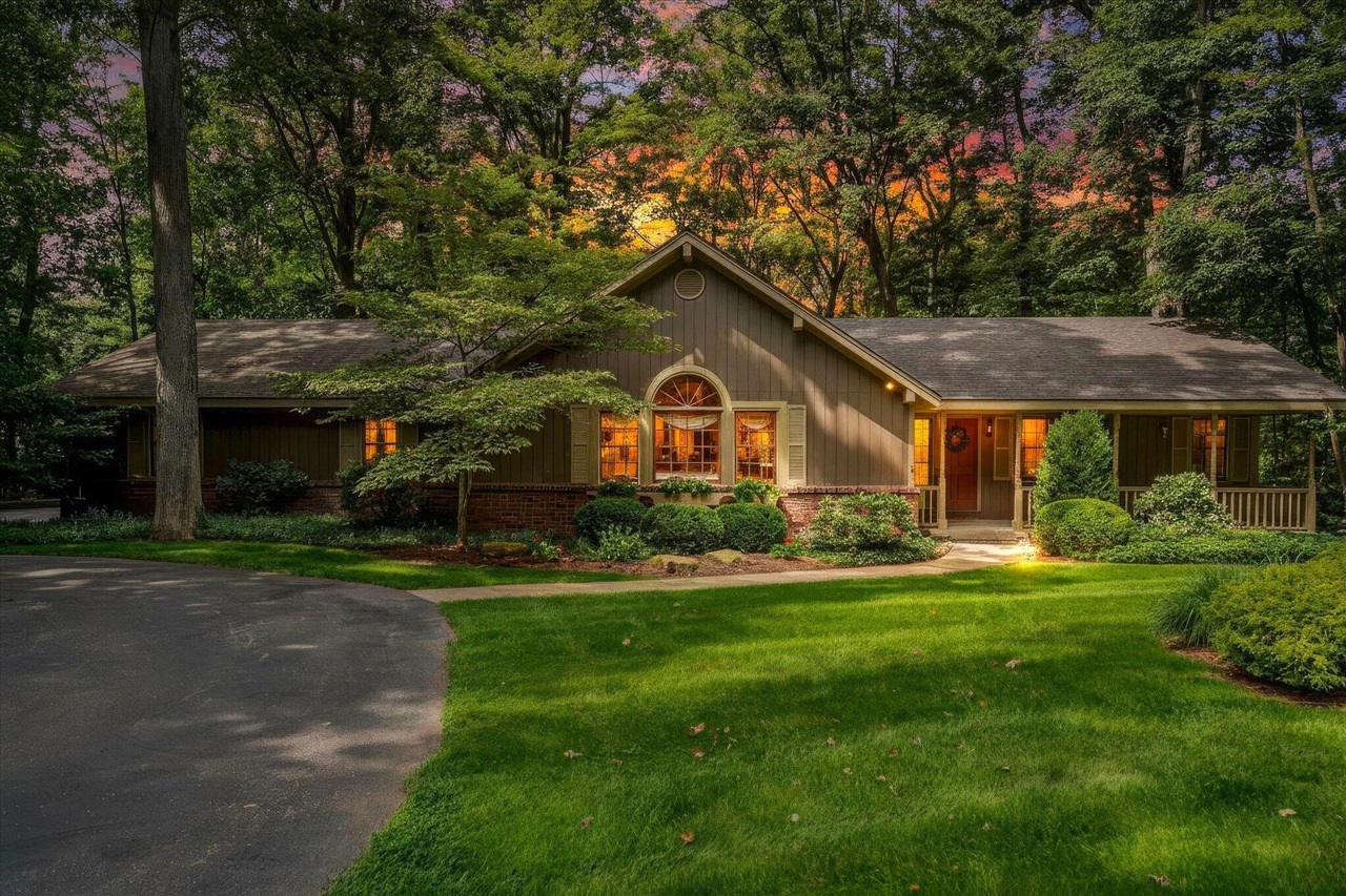 main property photo 20