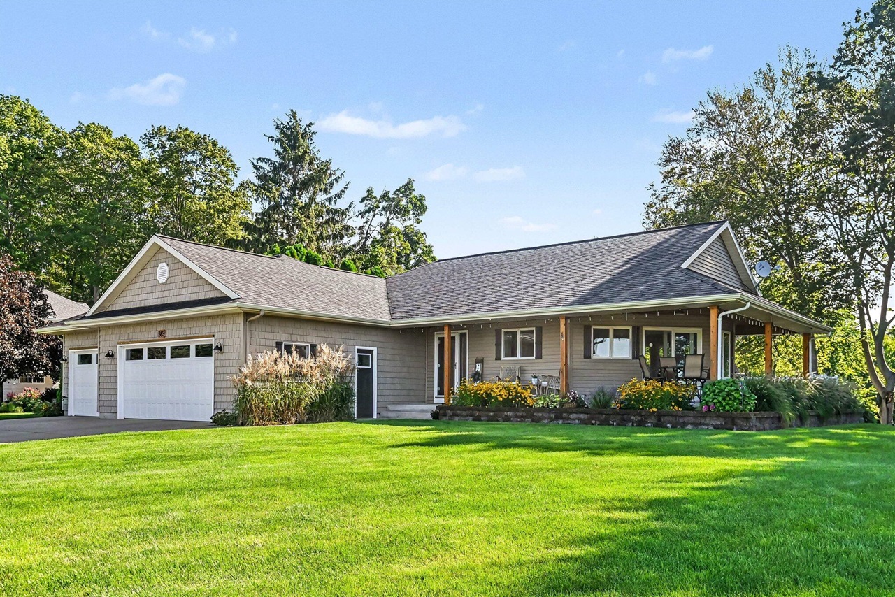 main property photo 0