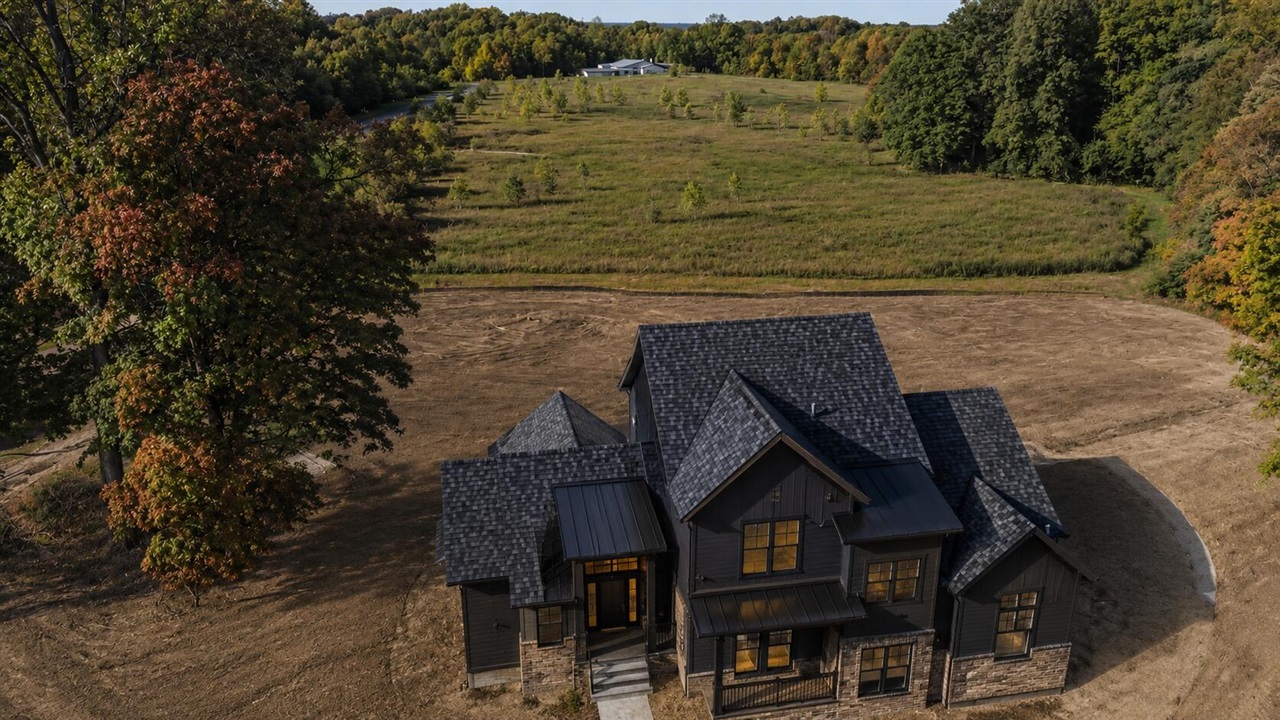 main property photo 59