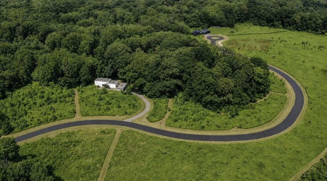 main property photo 66