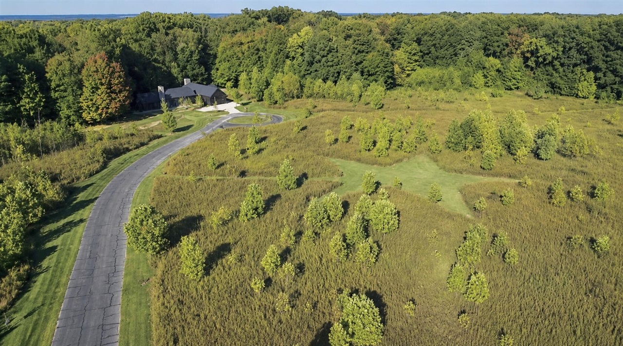 main property photo 69