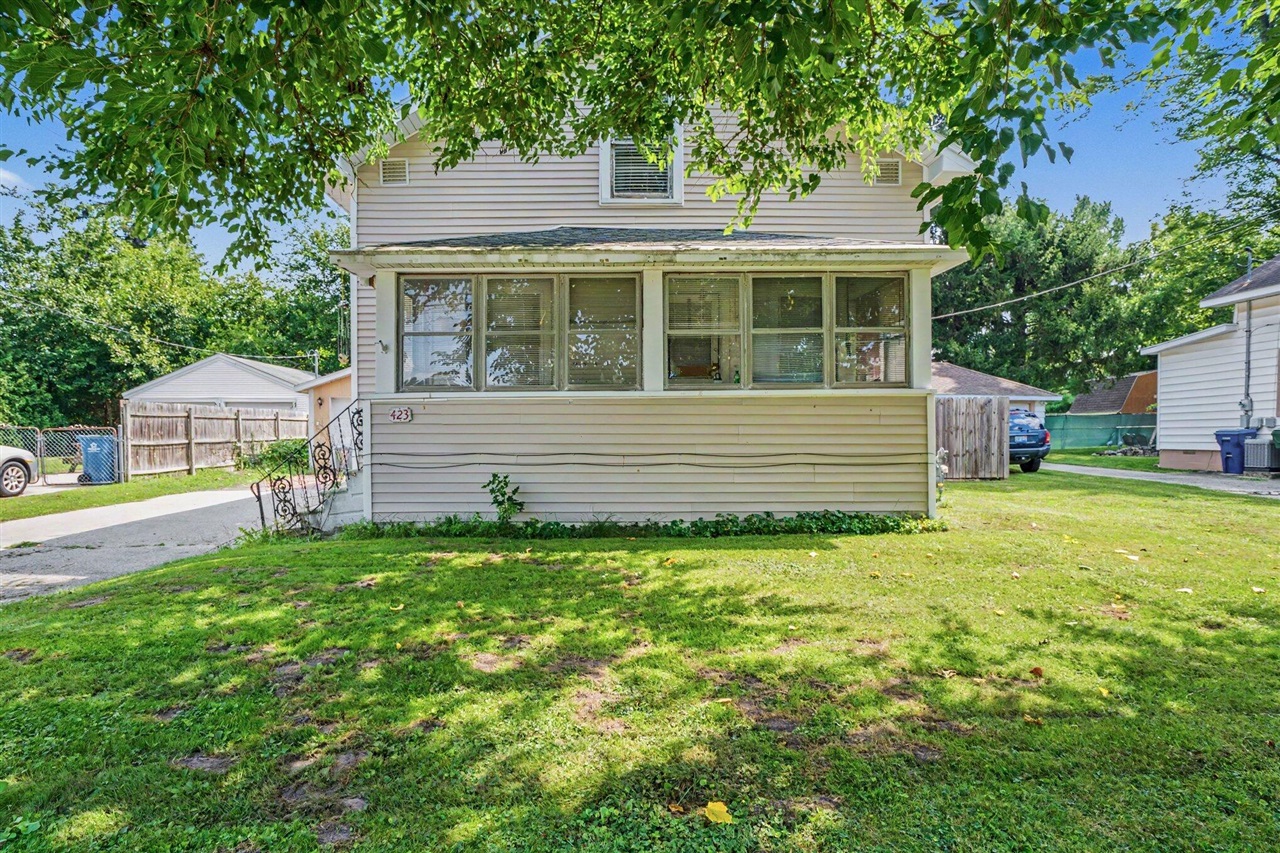 main property photo 2
