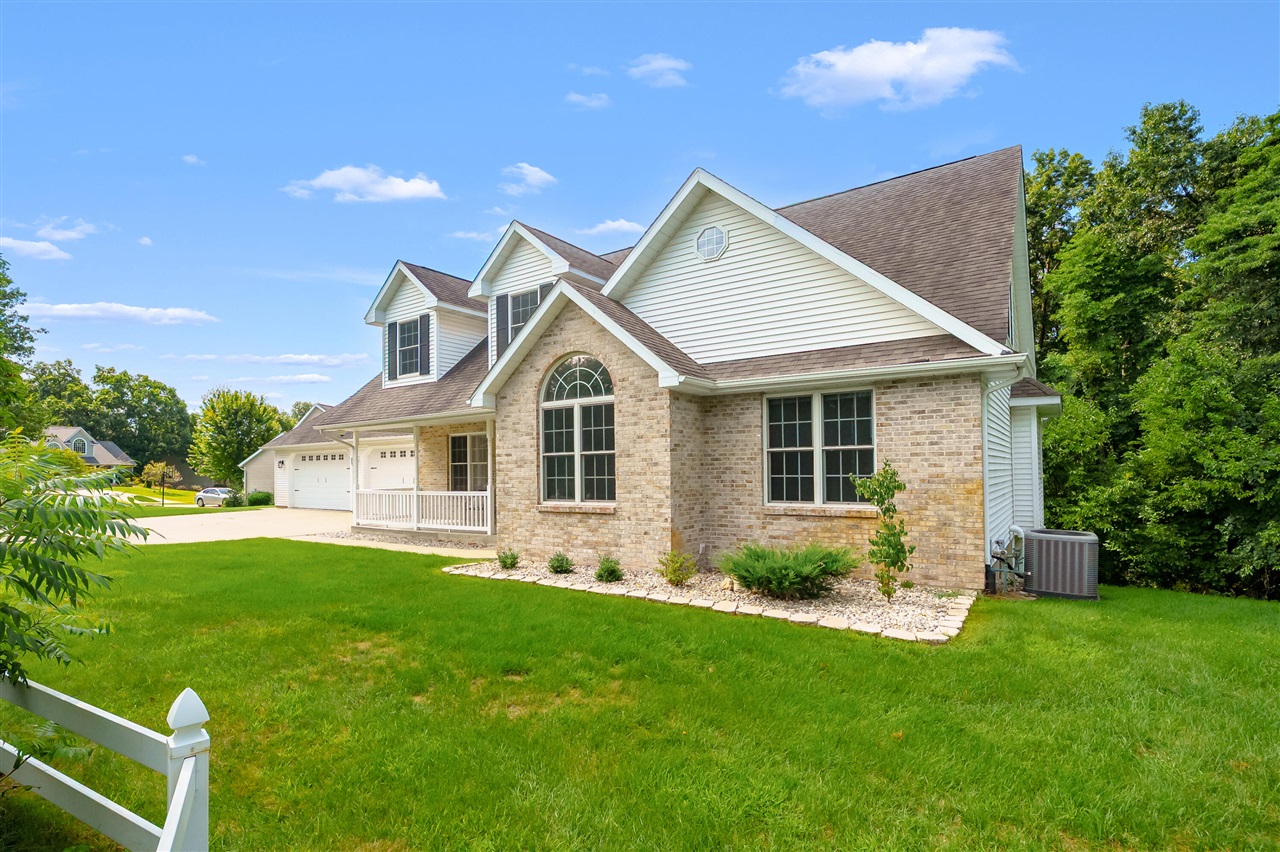main property photo 33
