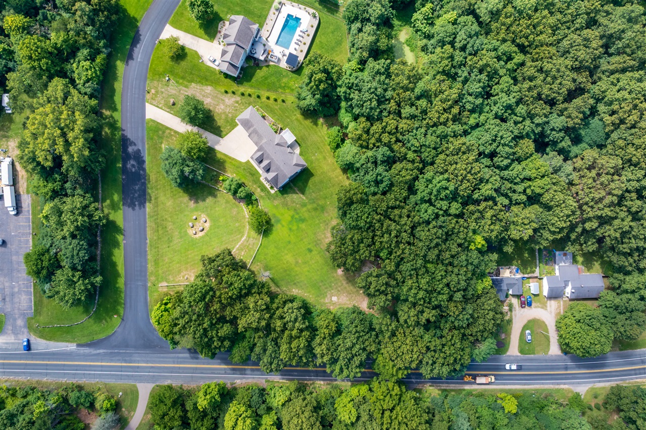 main property photo 48