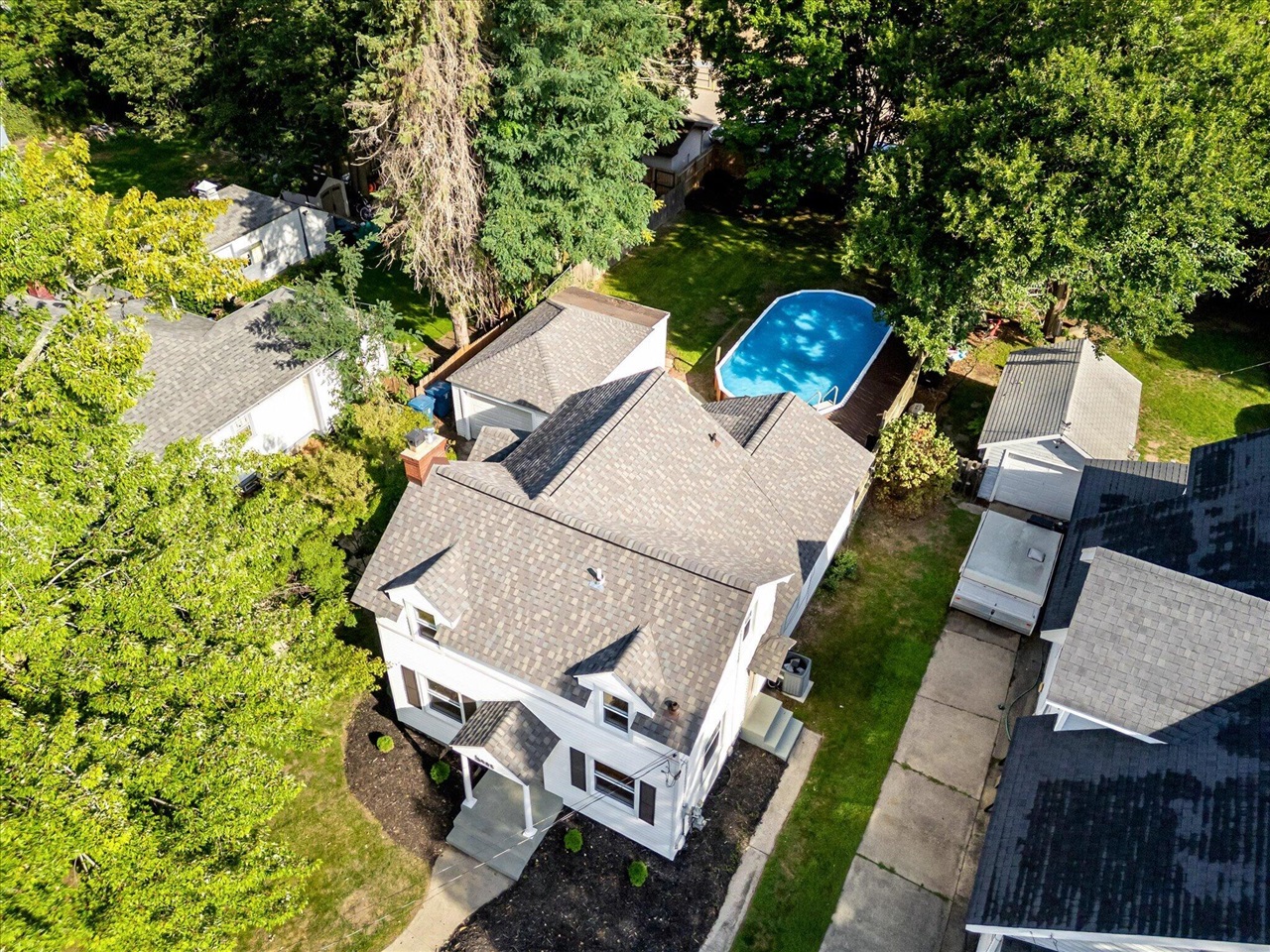 main property photo 43