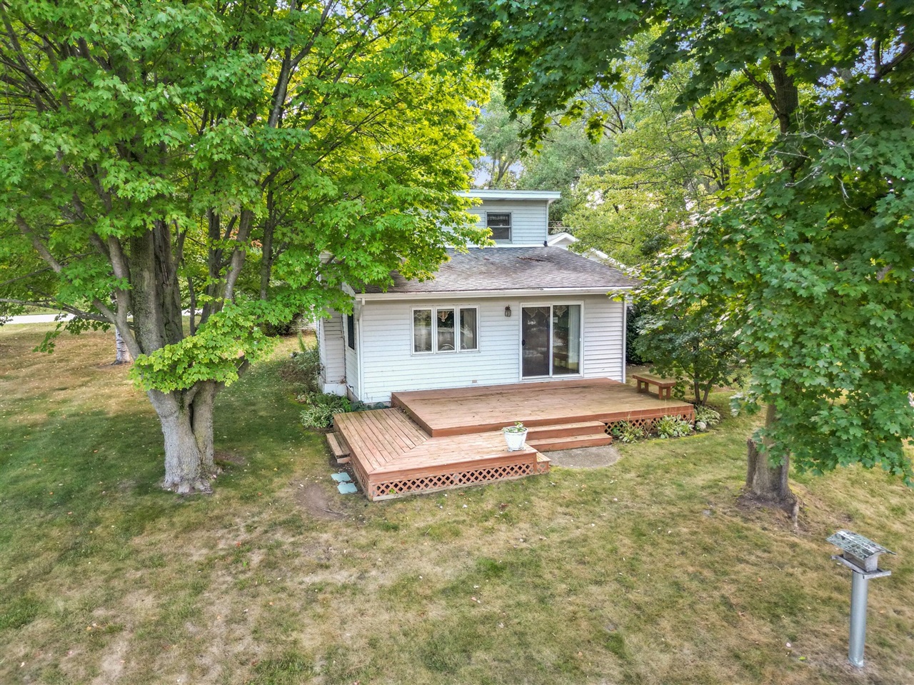 main property photo 35